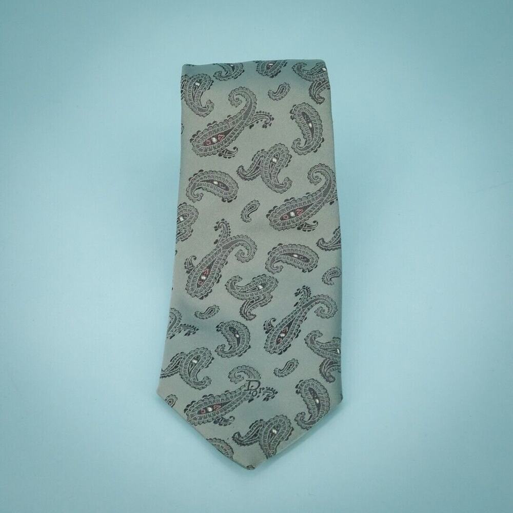Christian Dior Designer Silk Blend Gray Black Paisley Print 3.5 Inch Tie Necktie